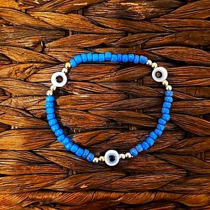 Eye stretch bracelet
